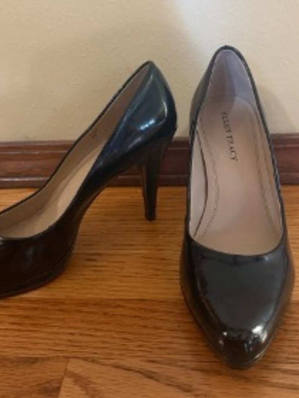 Ellen Tracy Women Shoes